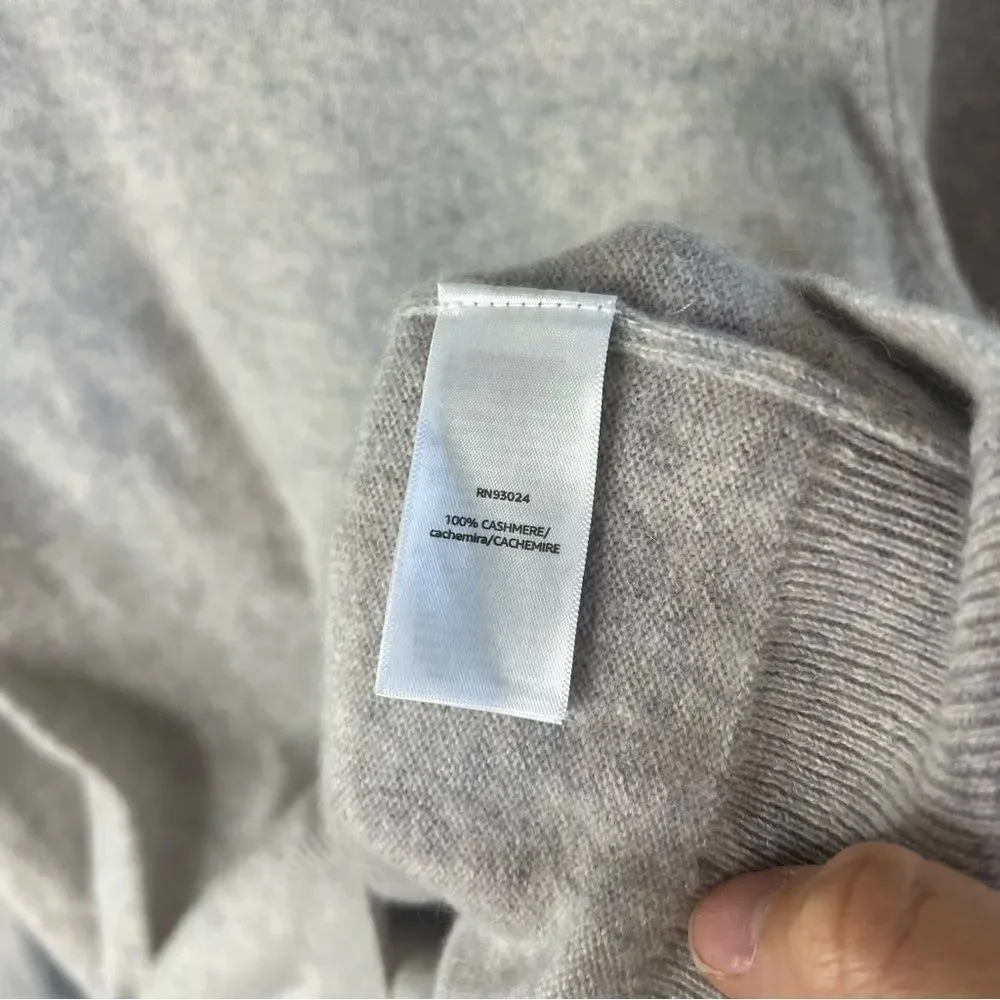 Gray Cashmere Turtleneck Sweater with Relaxed Fit size Large